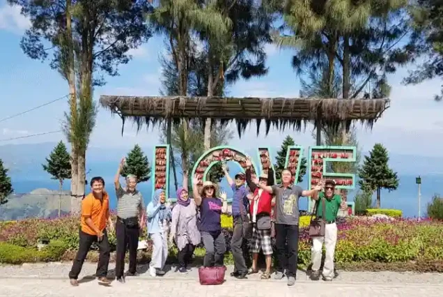 medan tour package