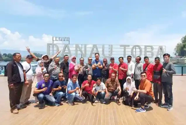 Explore Lake Toba with Medan Tour Package 3 Days 2 Nights