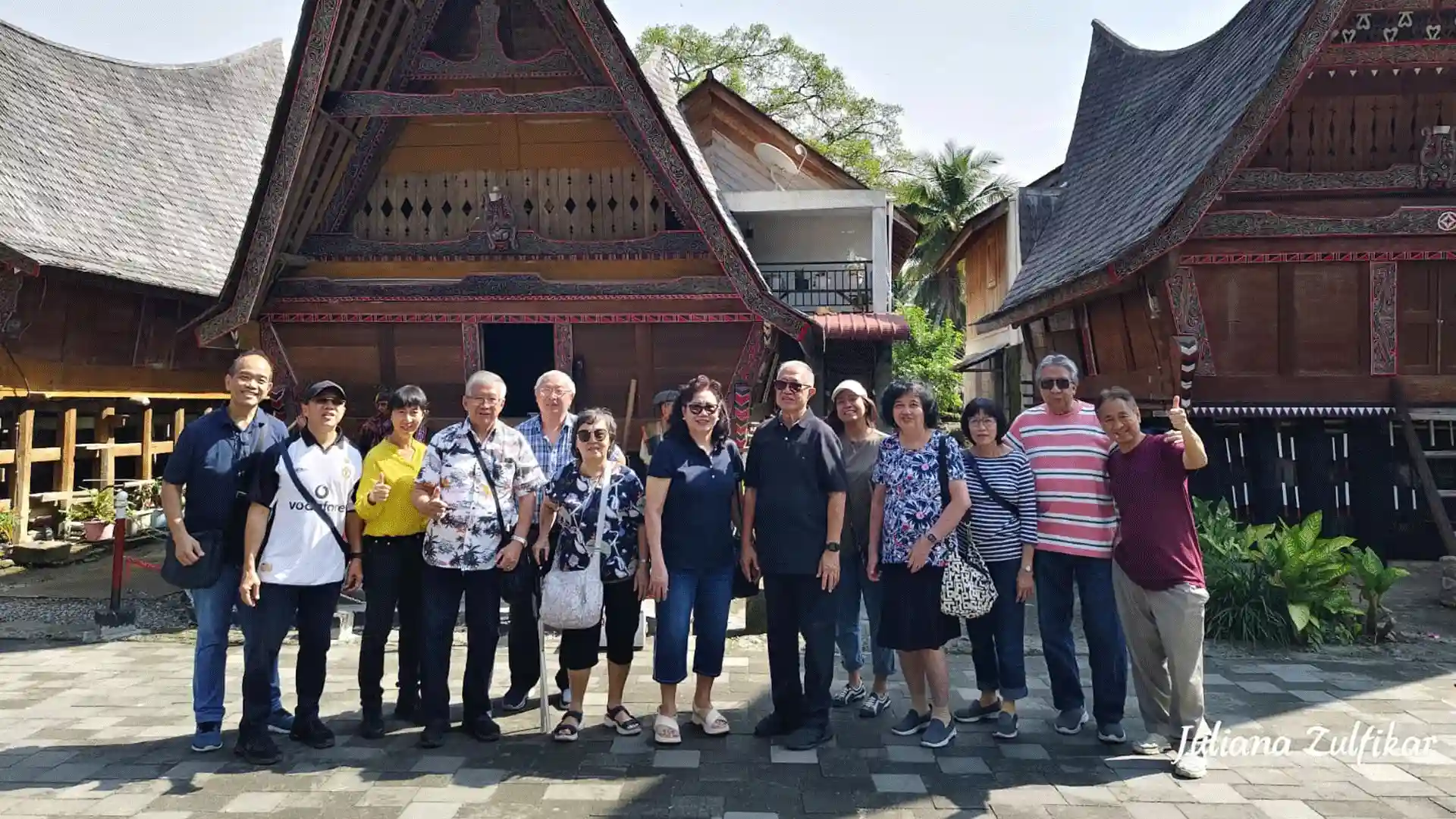 Tour 2 Days 1 Night – Lake Toba Overnight Tour